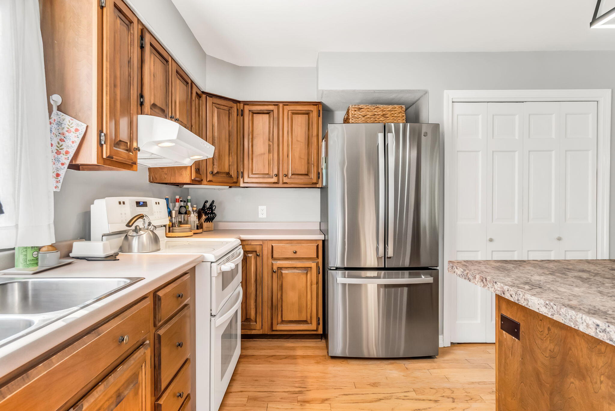 37 Sherbrooke Avenue Lewiston ME 04240