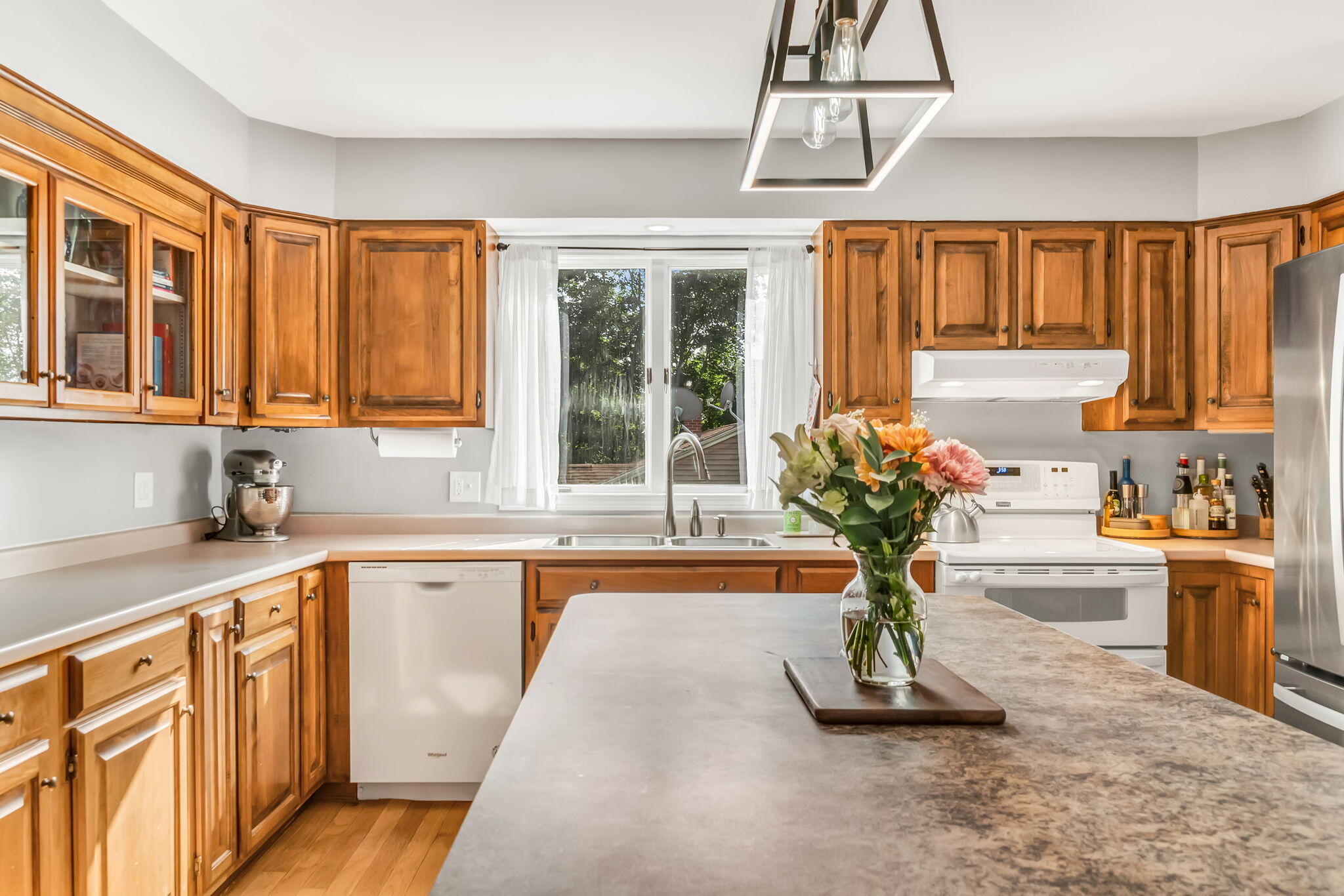 37 Sherbrooke Avenue Lewiston ME 04240