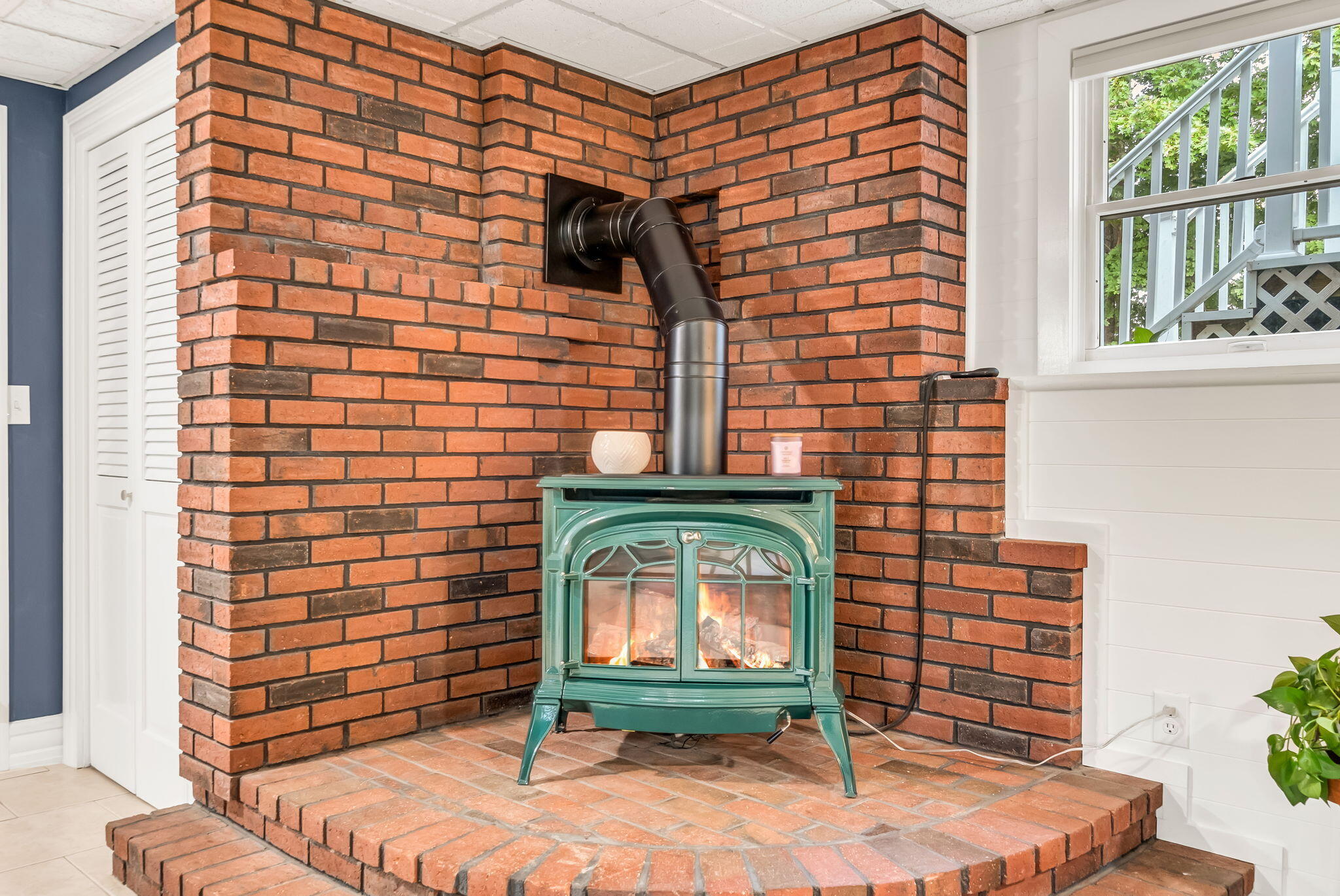 37 Sherbrooke Avenue Lewiston ME 04240
