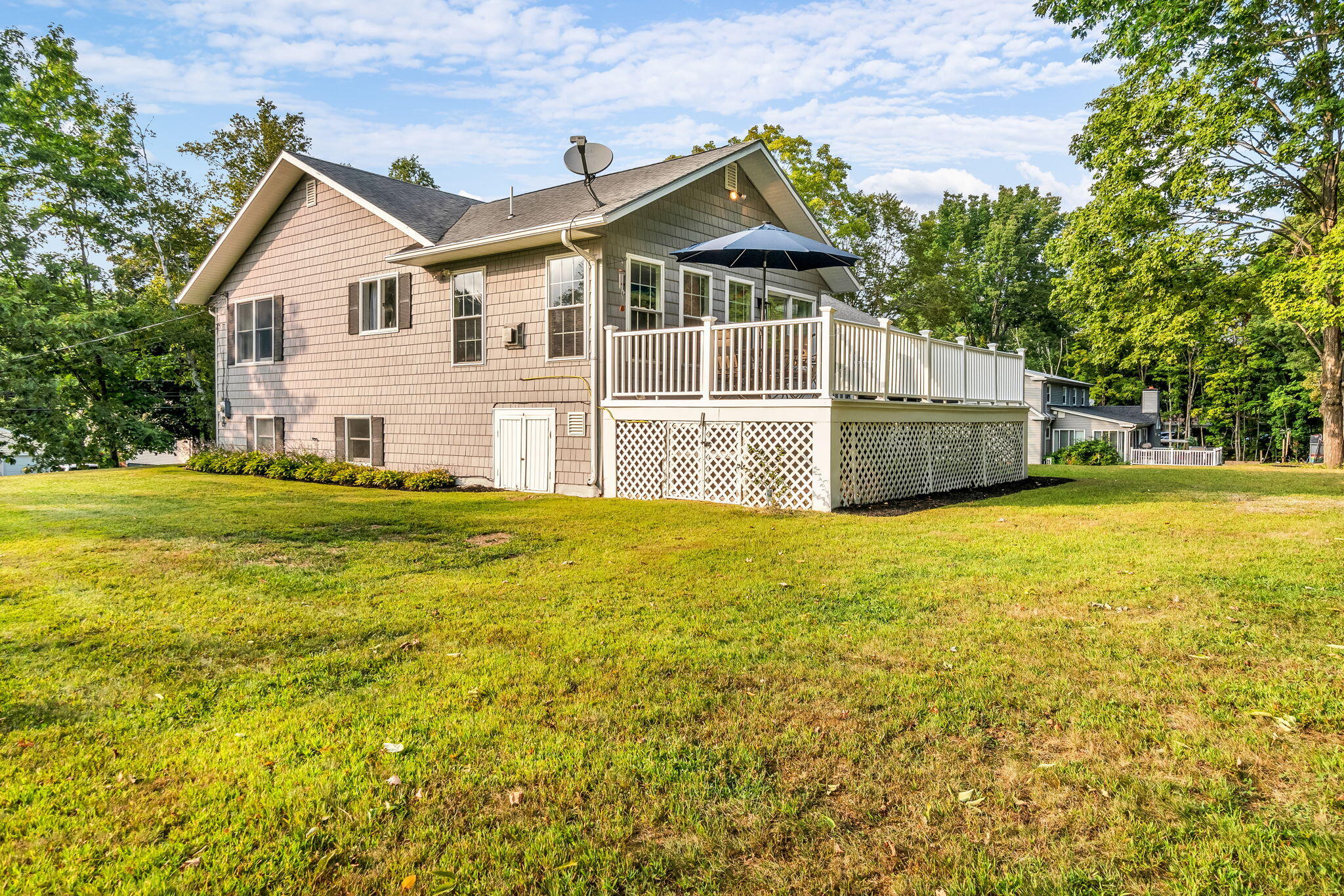 37 Sherbrooke Avenue Lewiston ME 04240
