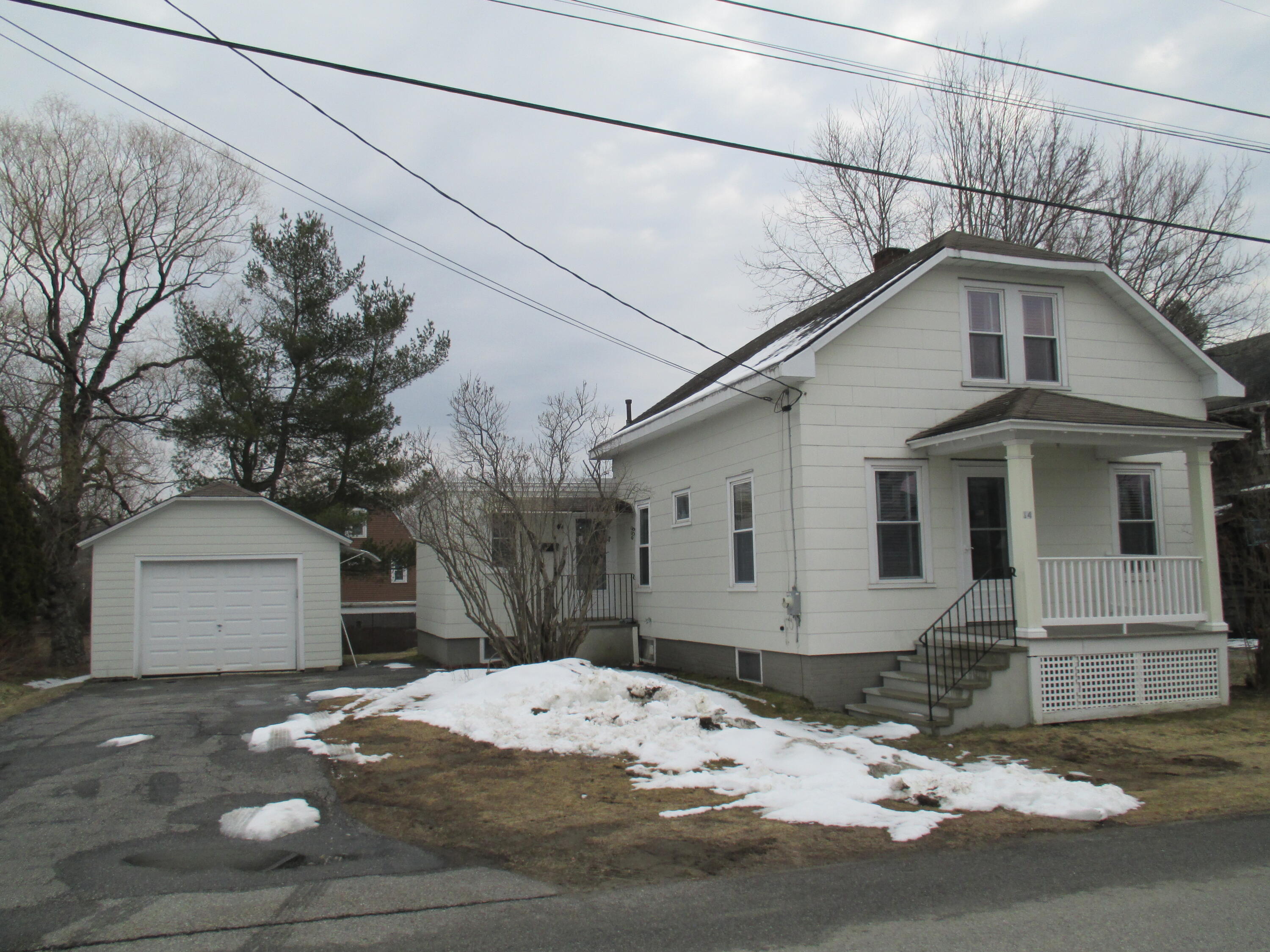 14 Stewart Street Lewiston ME 04240