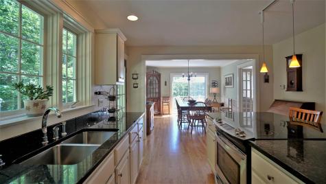 2 Bedford Falls Way Falmouth ME 04105
