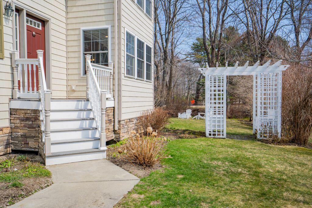 2 Courtlynn Circle Saco ME 04072