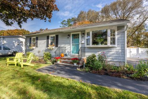 24 Cleveland Street Saco ME 04072