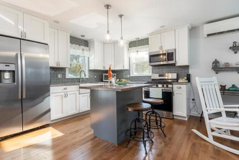 24 Cleveland Street Saco ME 04072