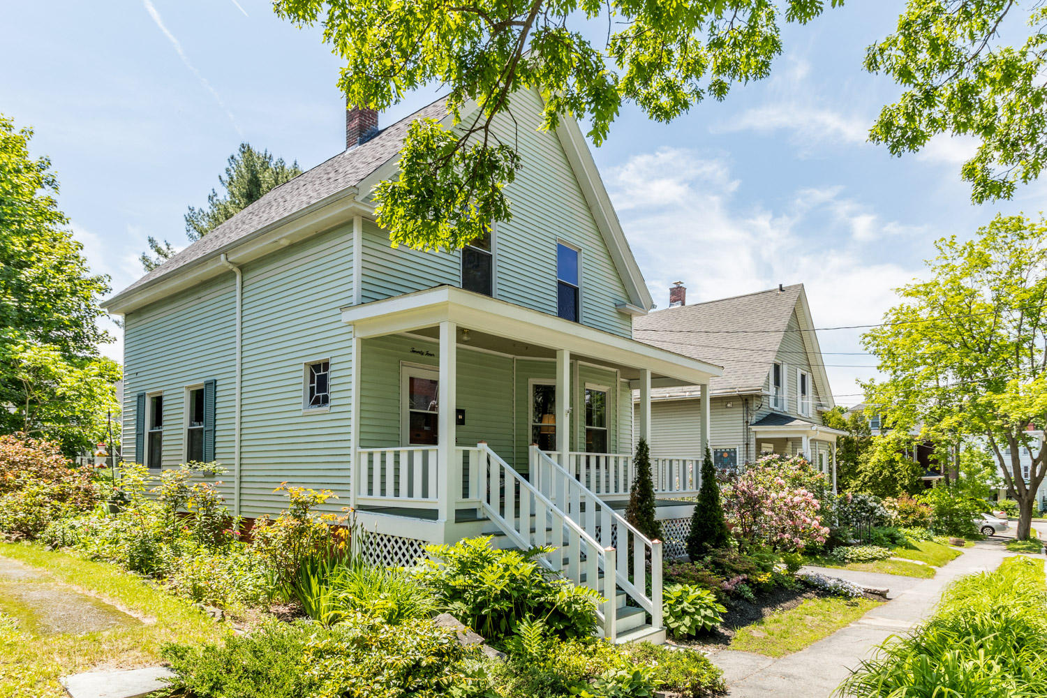 24 Belknap Street Portland ME 04103