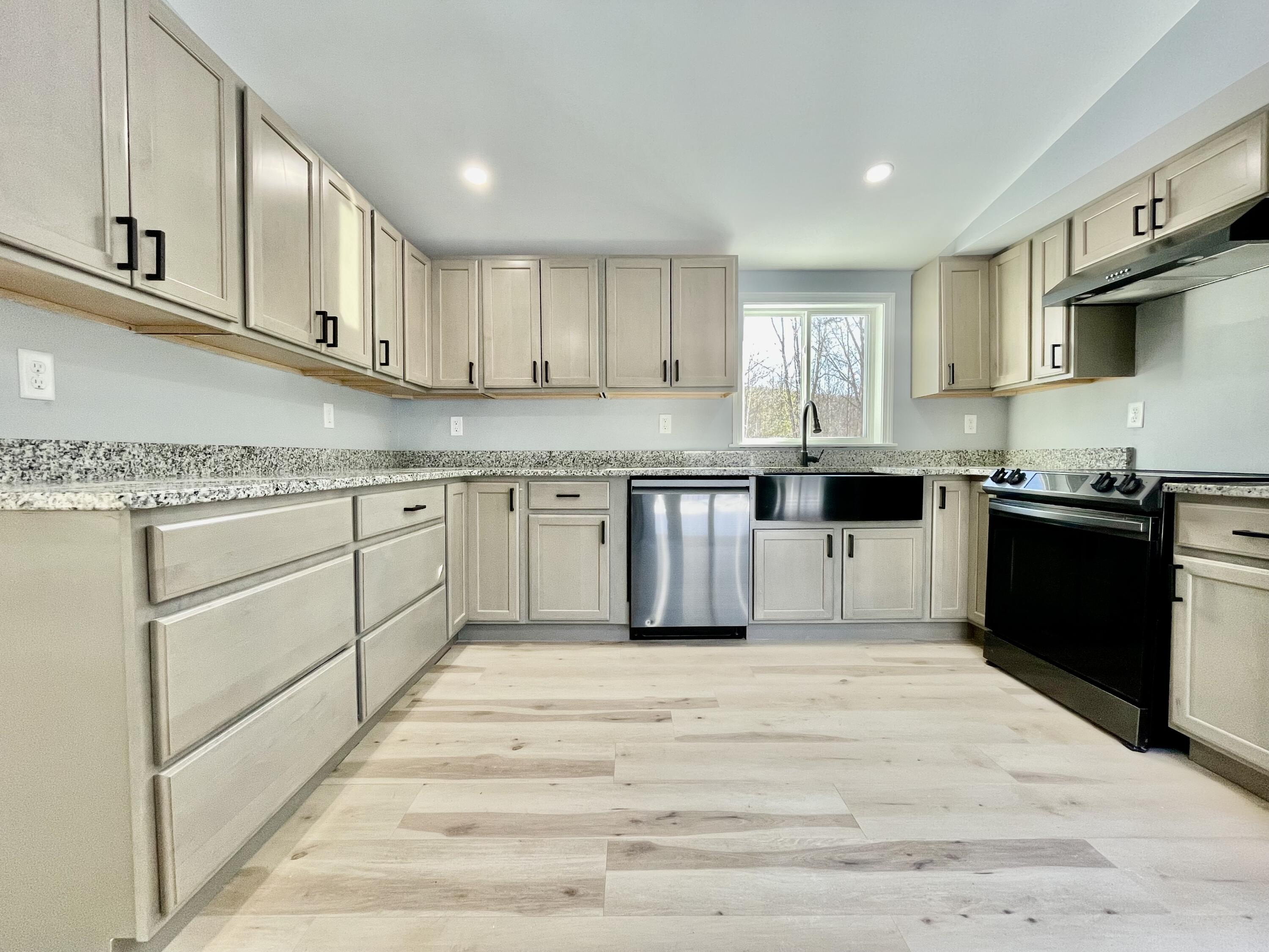 482 Ossipee Trail Limington ME 04049