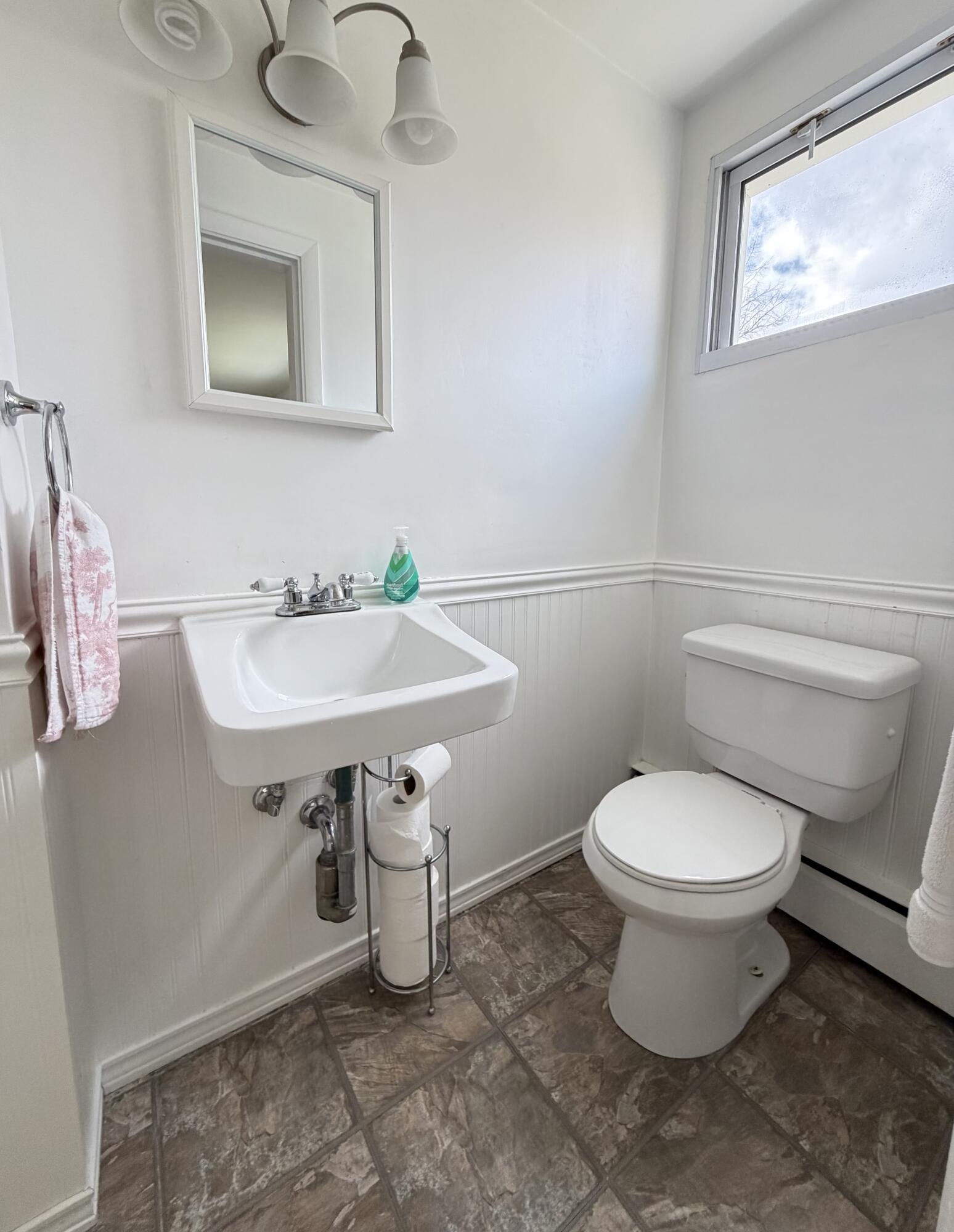123 Fifteenth Street Bangor ME 04401