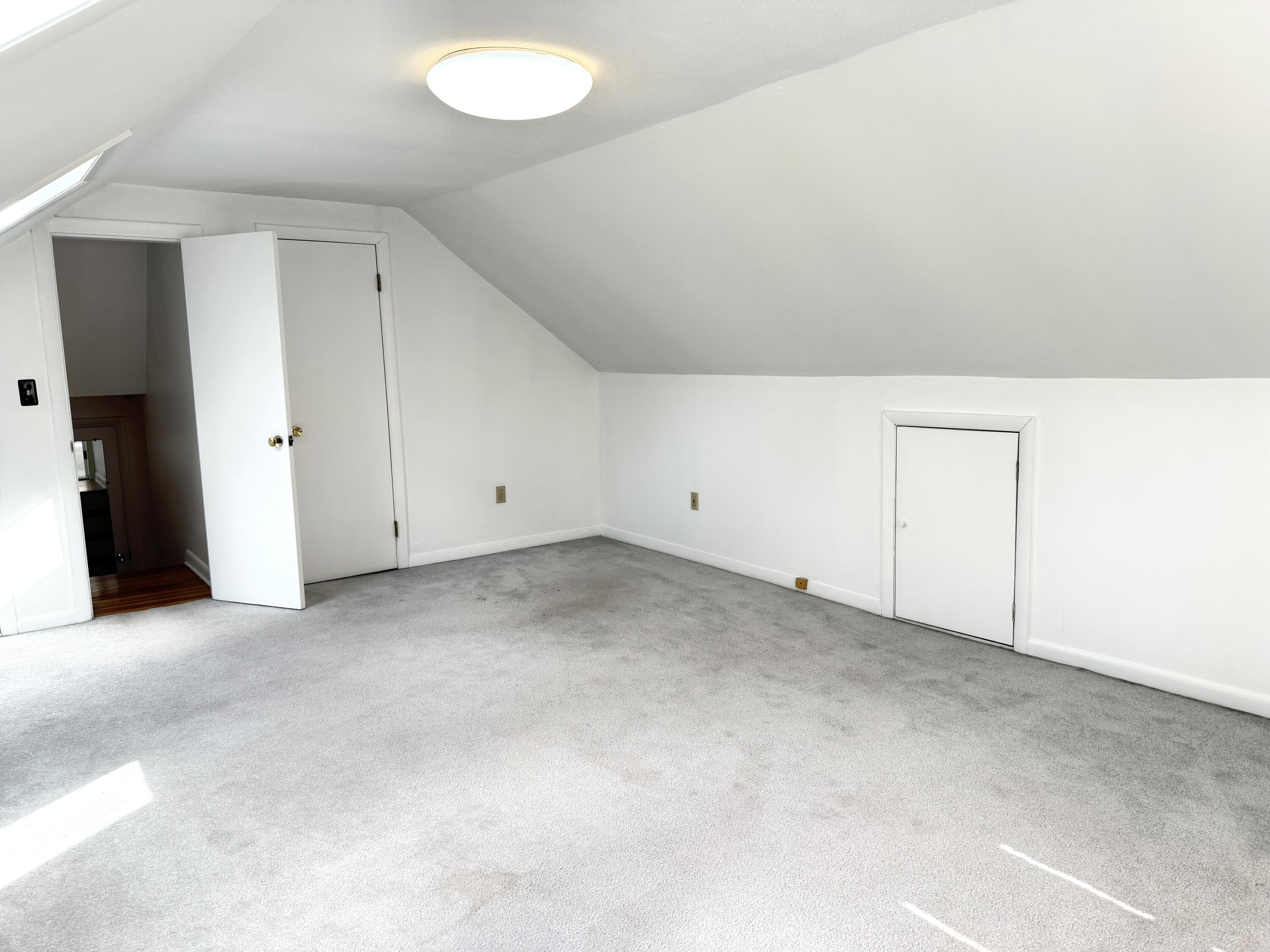 123 Fifteenth Street Bangor ME 04401