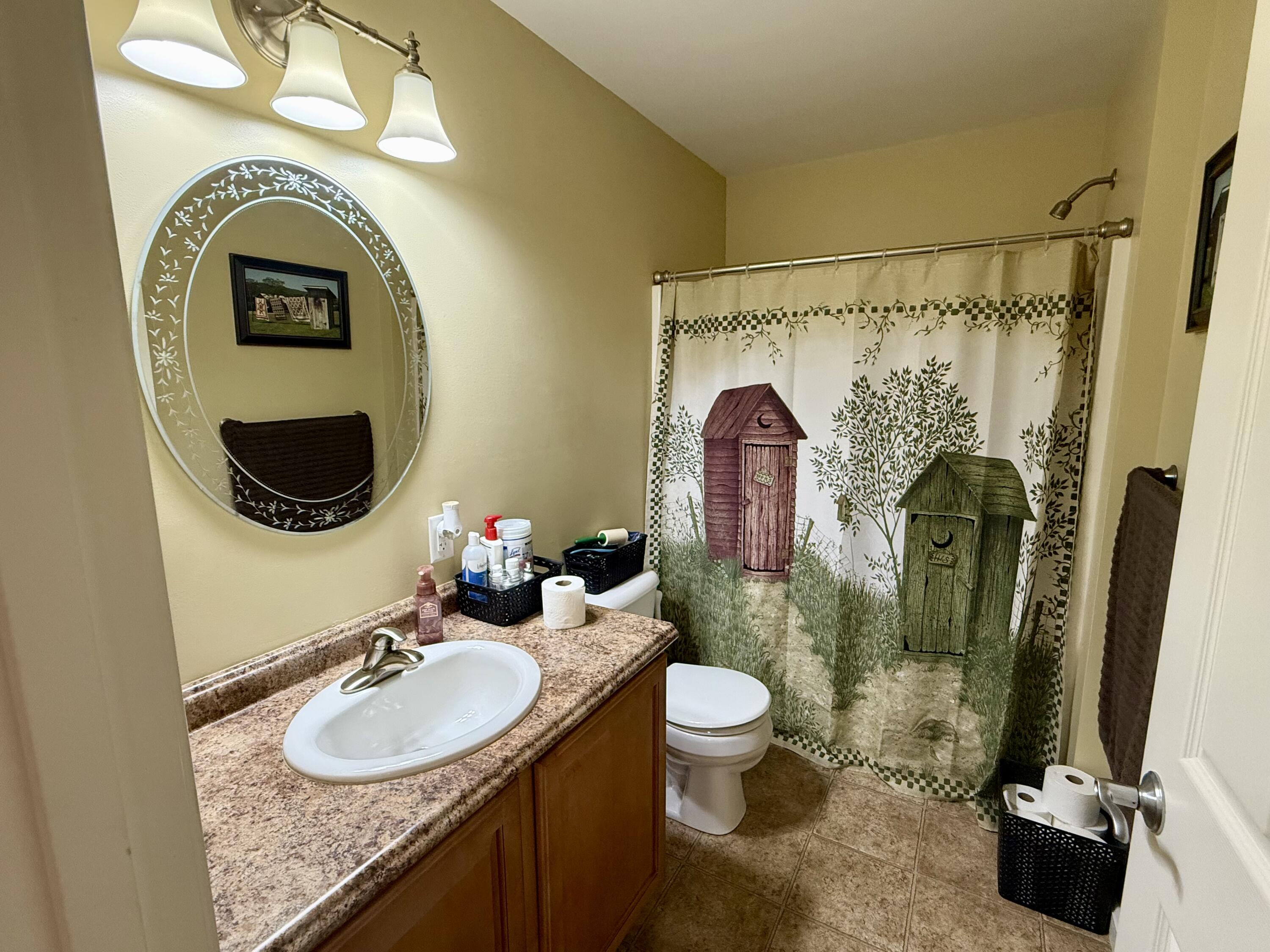 45 Oakview Lane Enfield ME 04493