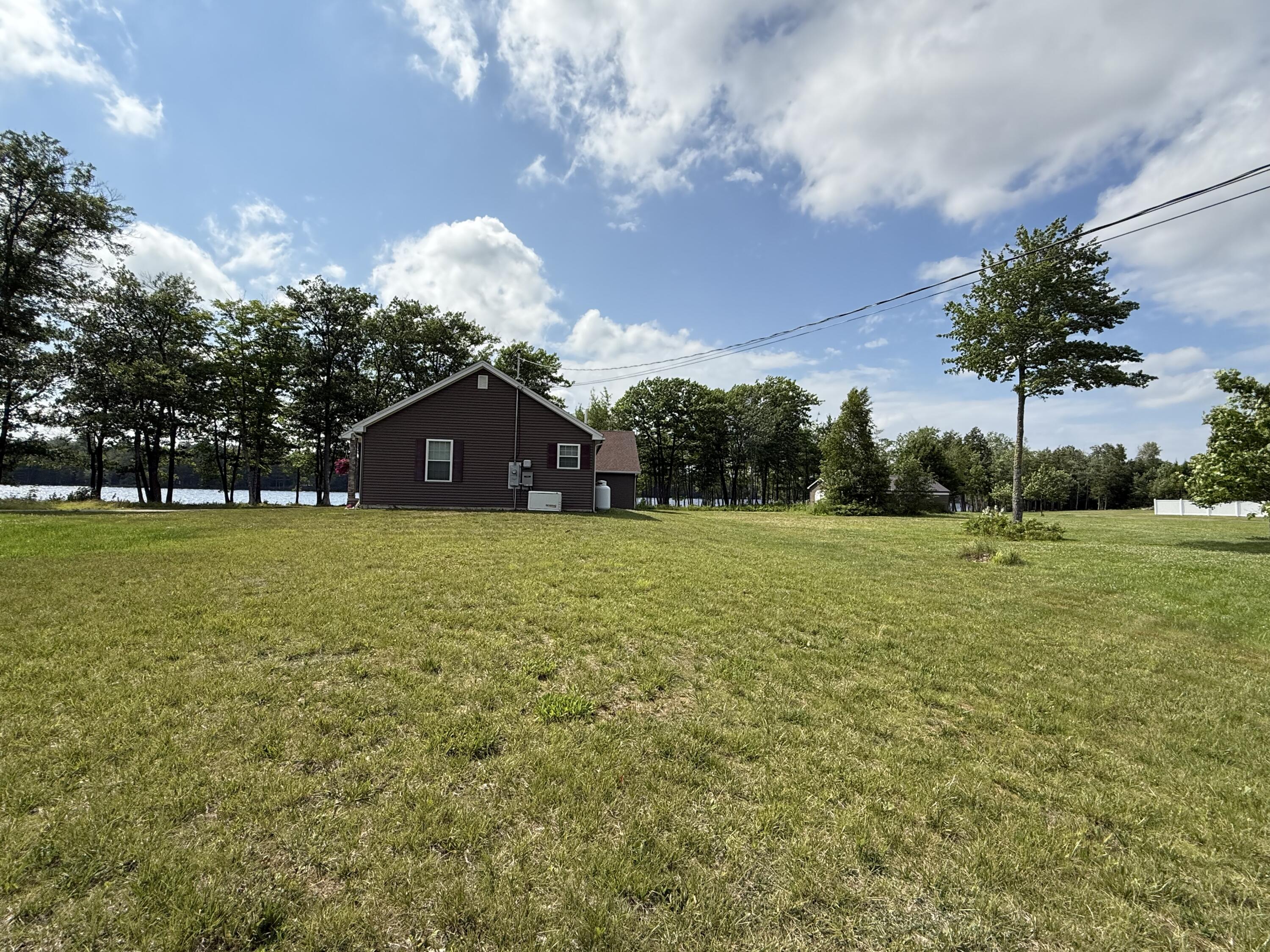 45 Oakview Lane Enfield ME 04493