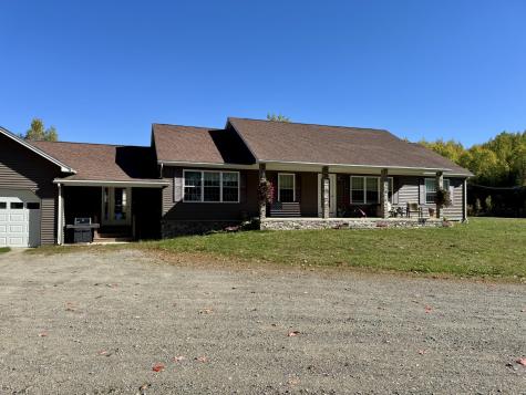 45 Oakview Lane Enfield ME 04493