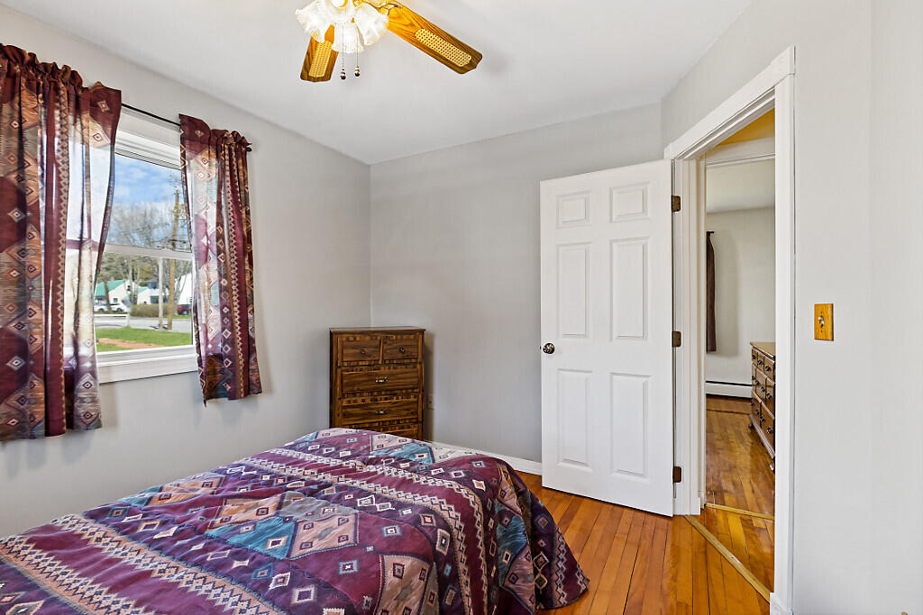 22 Mayflower Road Augusta ME 04330