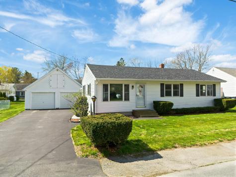 22 Mayflower Road Augusta ME 04330