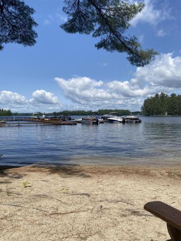 7 Casselton Road Raymond ME 04071