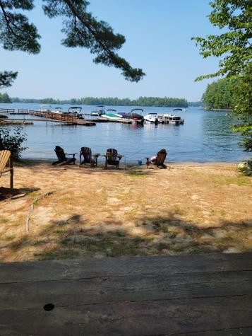 7 Casselton Road Raymond ME 04071