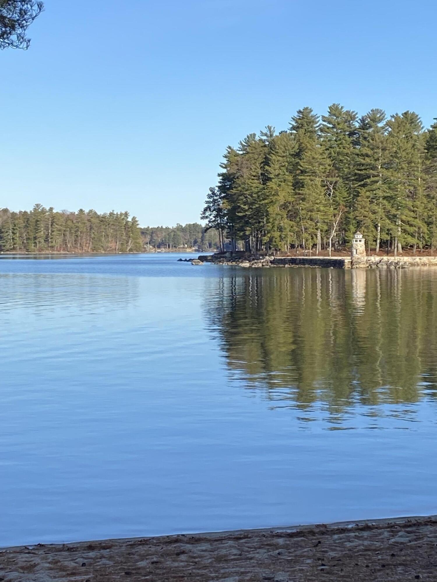 7 Casselton Road Raymond ME 04071