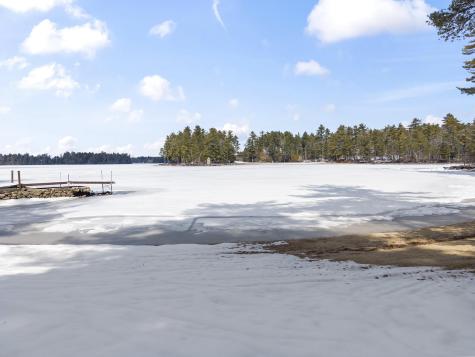 7 Casselton Road Raymond ME 04071