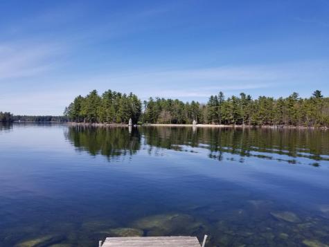 7 Casselton Road Raymond ME 04071