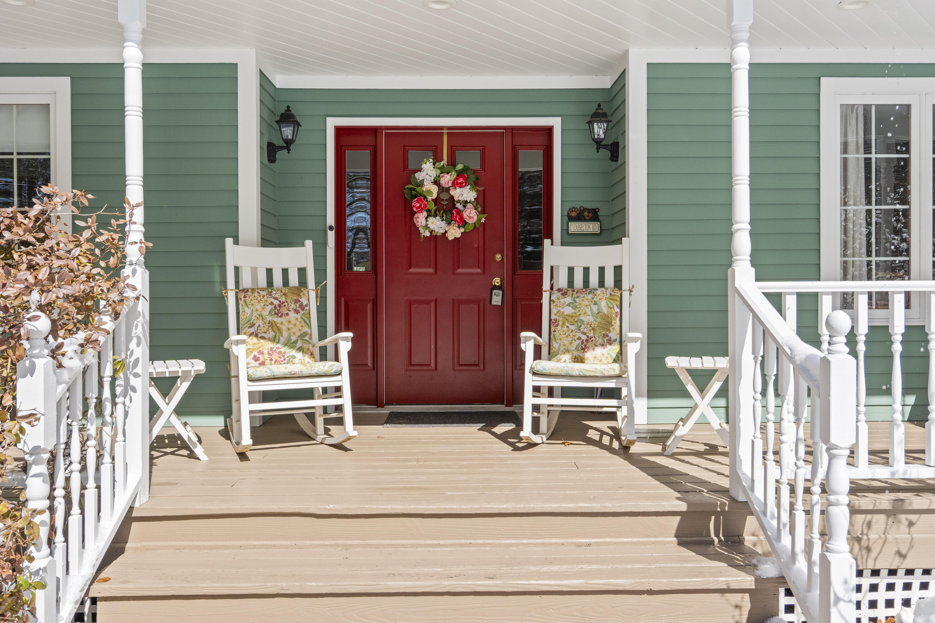 7 Casselton Road Raymond ME 04071