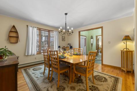 7 Casselton Road Raymond ME 04071