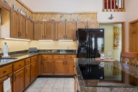 7 Casselton Road Raymond ME 04071