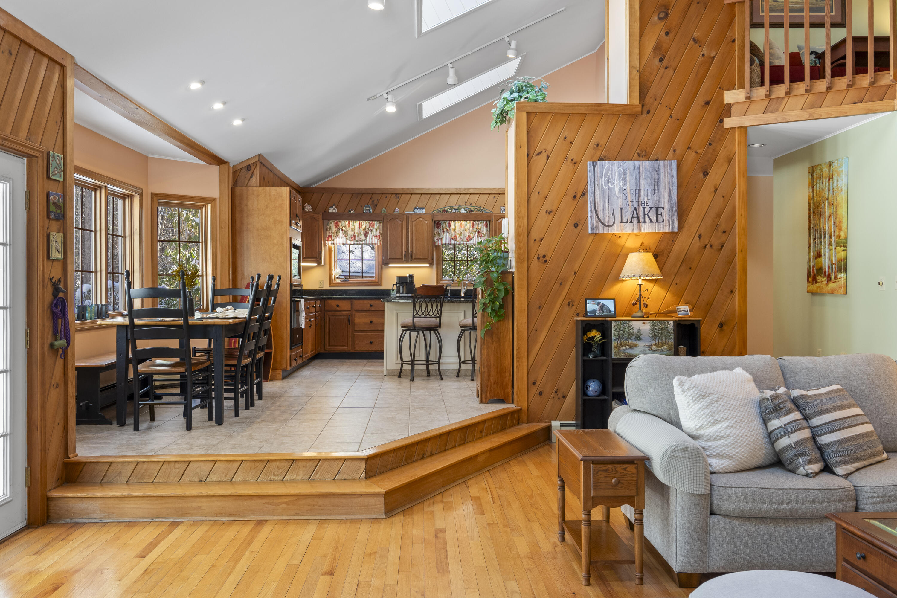 7 Casselton Road Raymond ME 04071