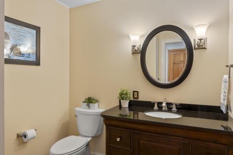 7 Casselton Road Raymond ME 04071