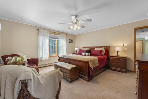 7 Casselton Road Raymond ME 04071