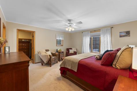 7 Casselton Road Raymond ME 04071