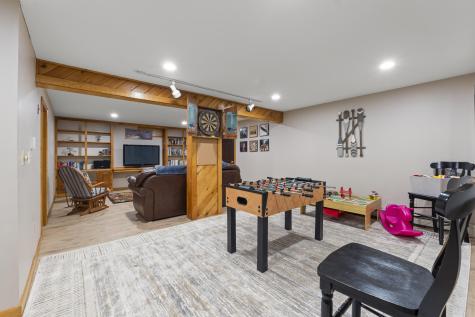 7 Casselton Road Raymond ME 04071