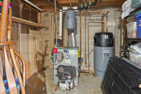 7 Casselton Road Raymond ME 04071