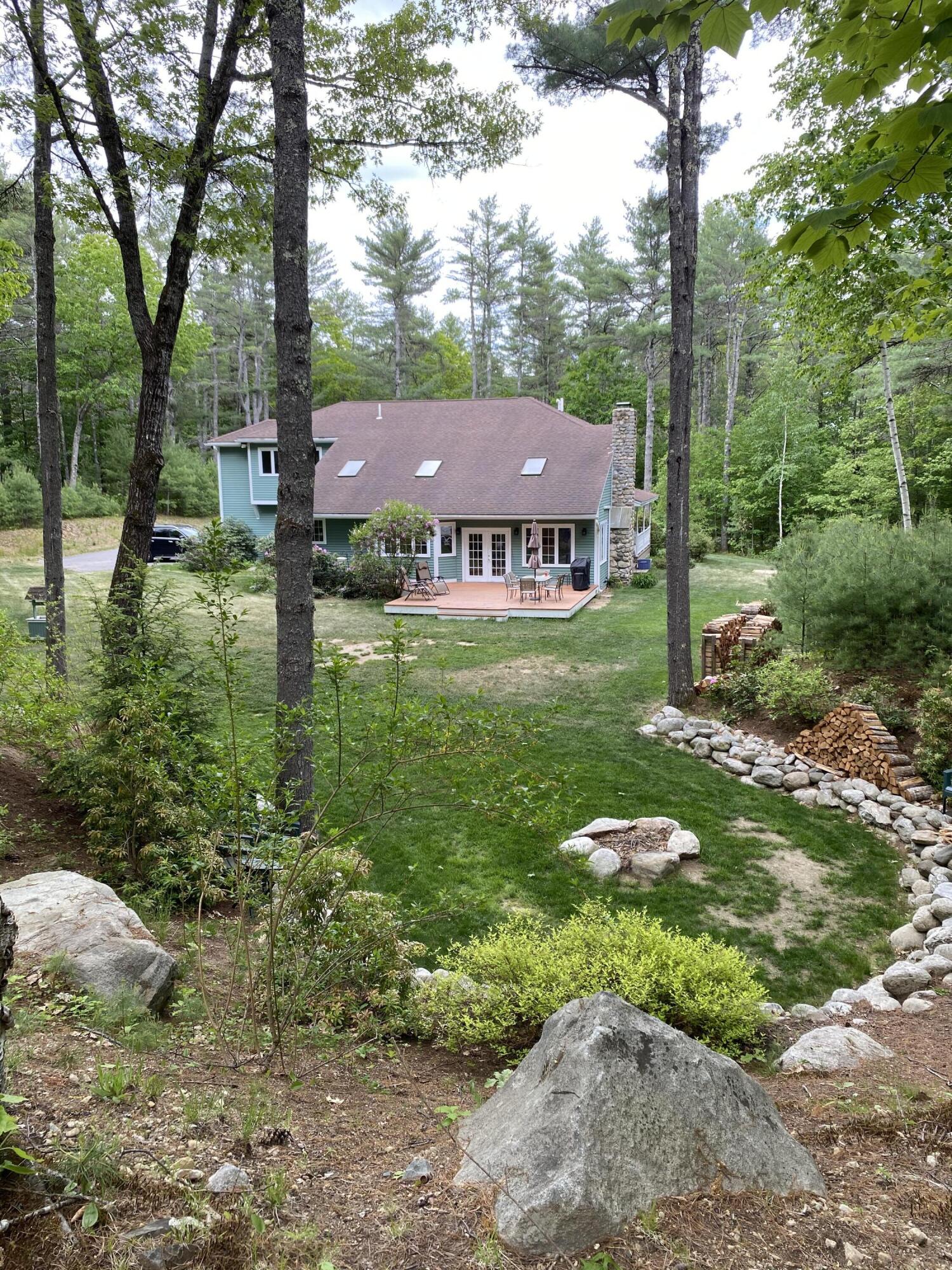 7 Casselton Road Raymond ME 04071