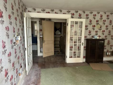 11 Taylor Street Lincoln ME 04457