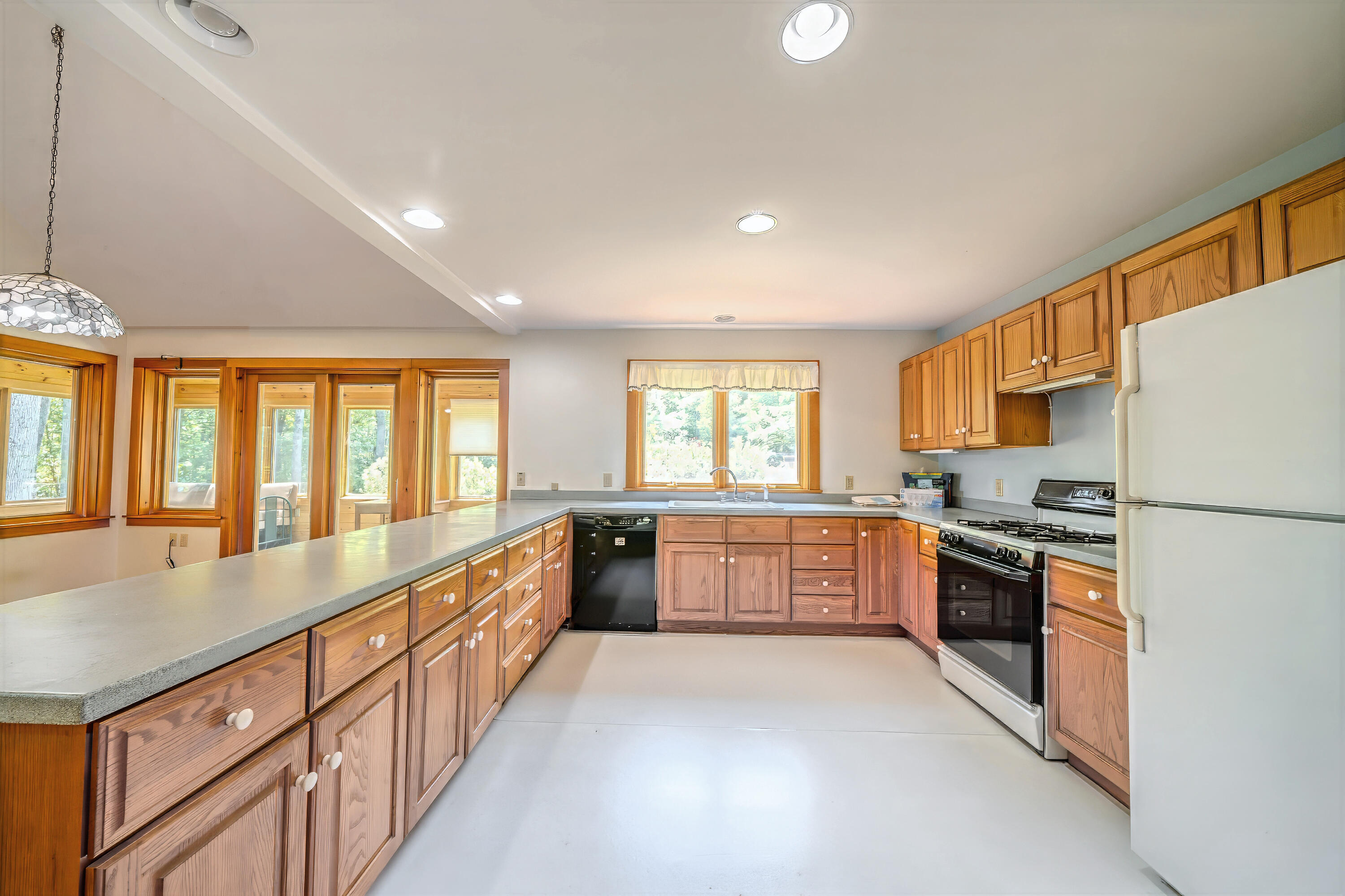 19 Bracken Lane Stockton Springs ME 04981