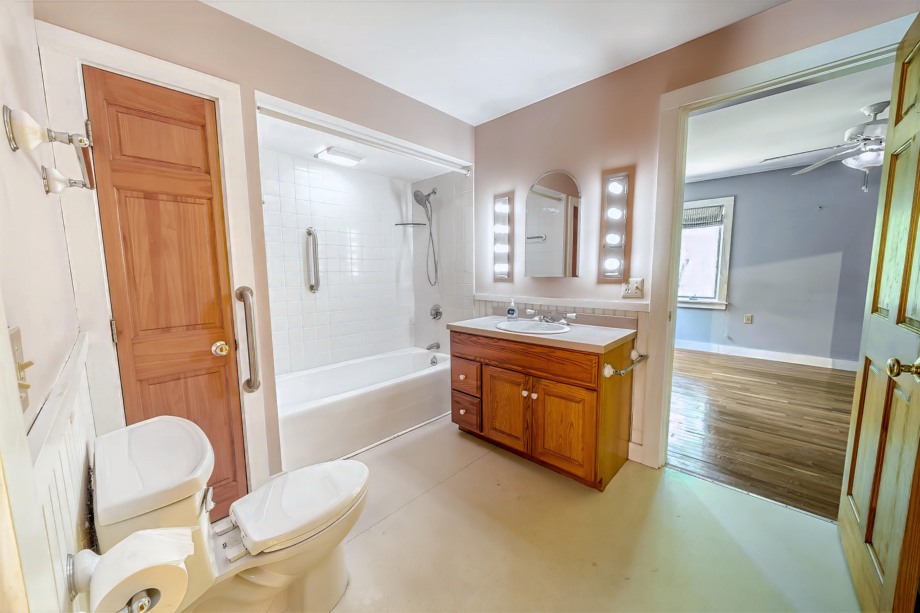 19 Bracken Lane Stockton Springs ME 04981