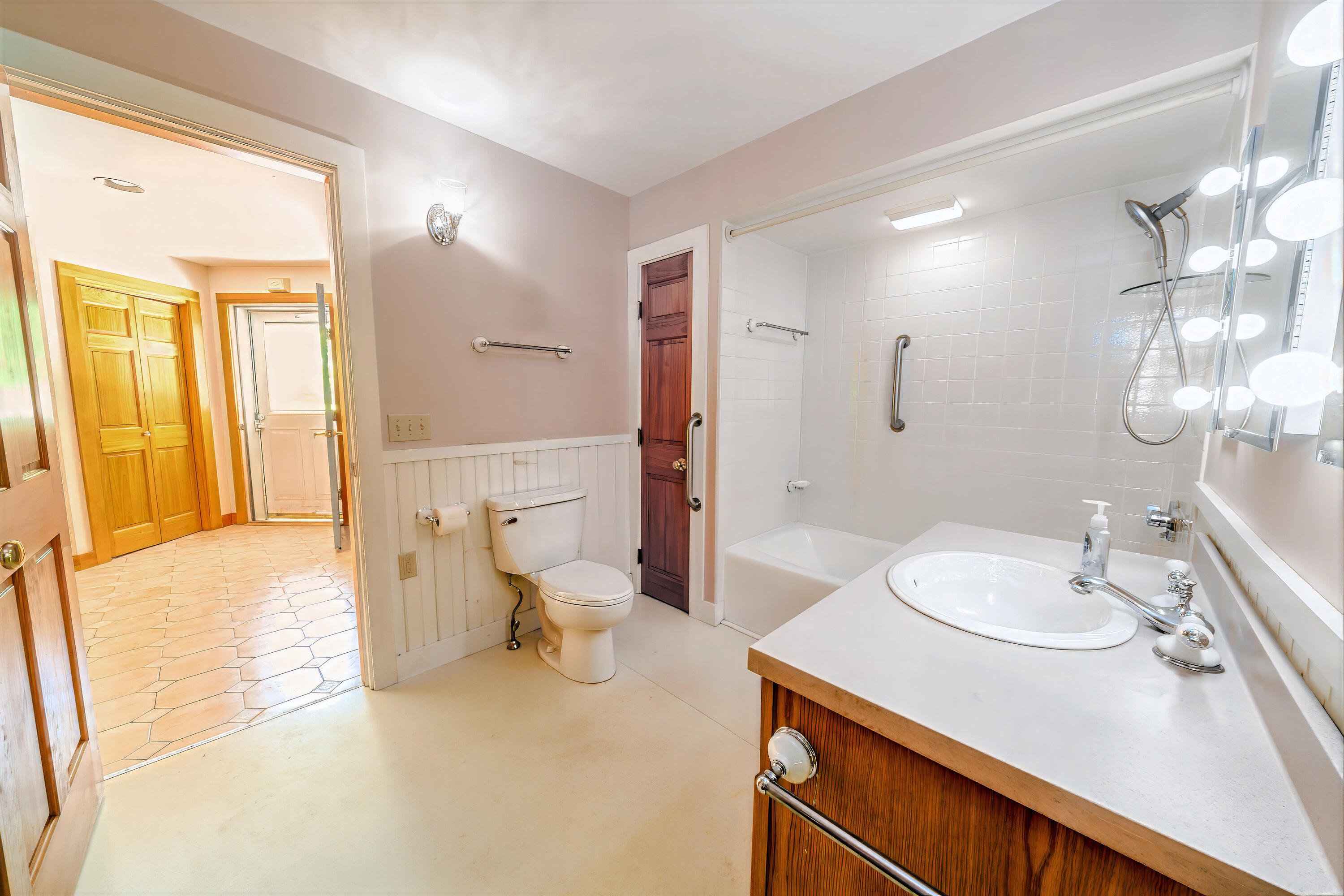 19 Bracken Lane Stockton Springs ME 04981