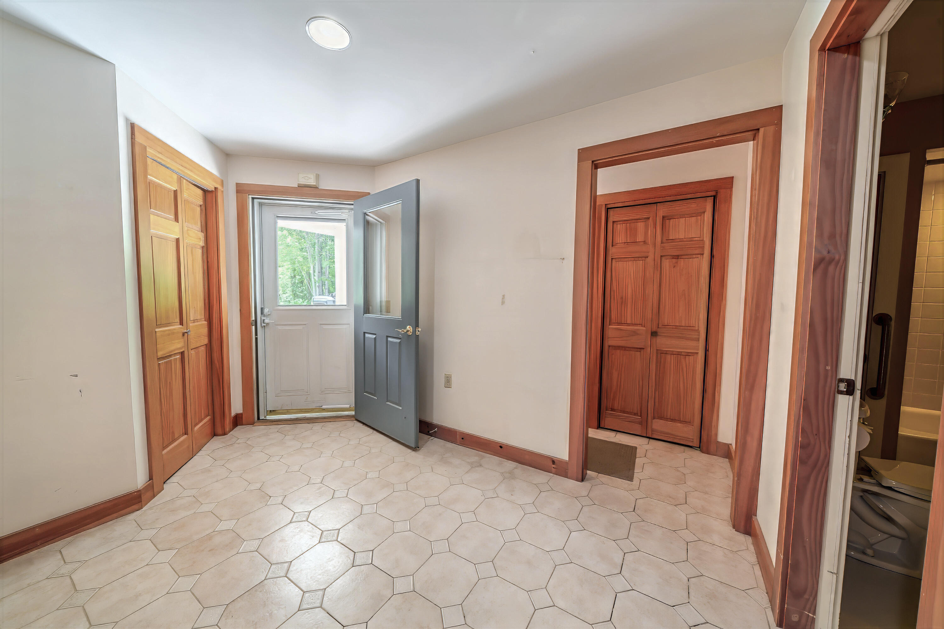 19 Bracken Lane Stockton Springs ME 04981