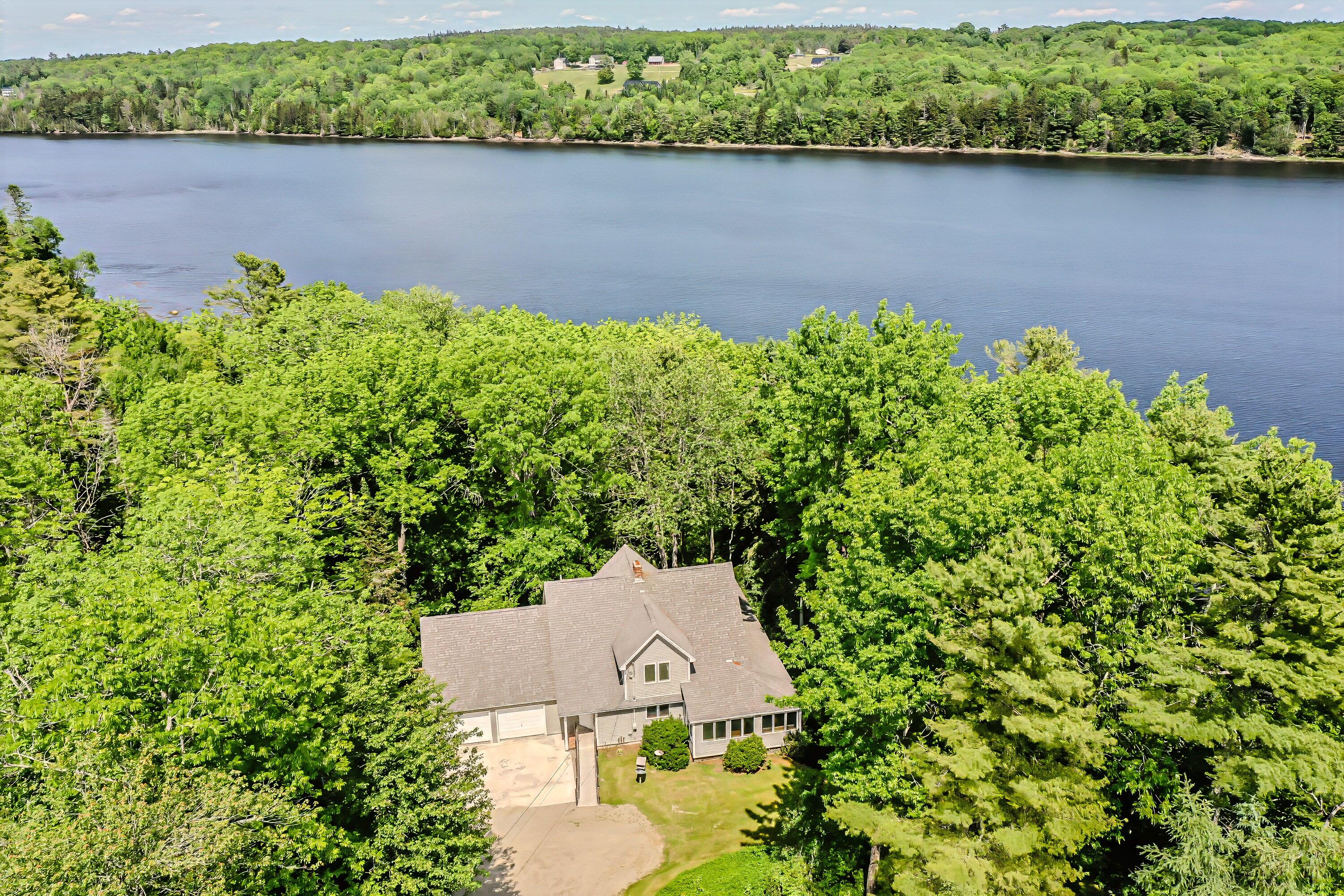 19 Bracken Lane Stockton Springs ME 04981