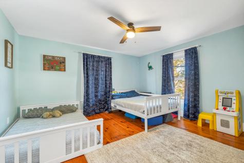 17 Market Street North Berwick ME 03906