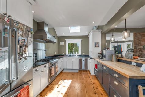 17 Market Street North Berwick ME 03906