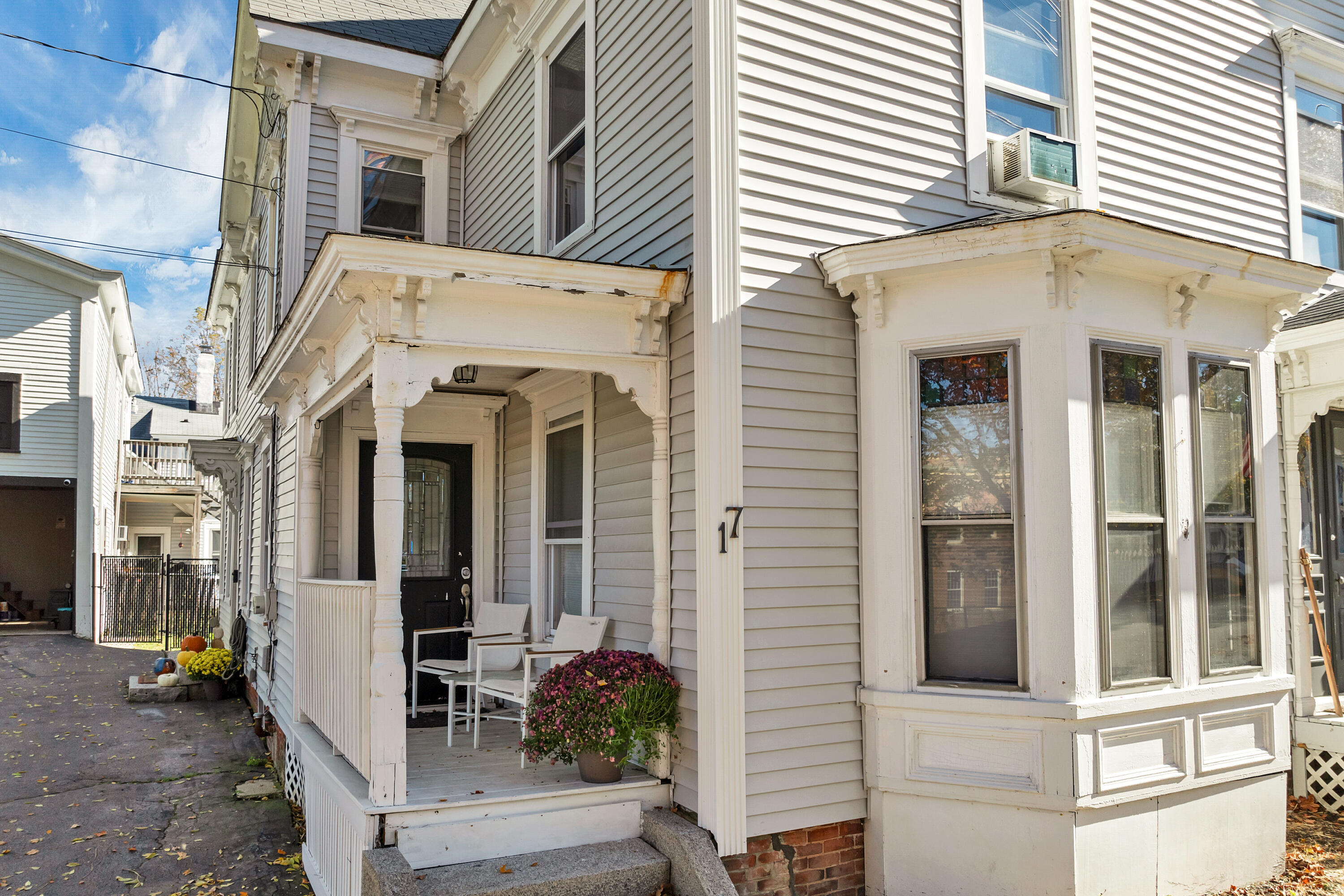 17 Market Street North Berwick ME 03906