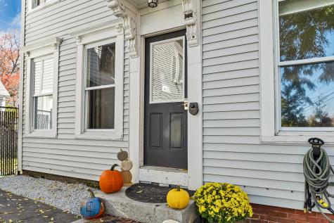 17 Market Street North Berwick ME 03906