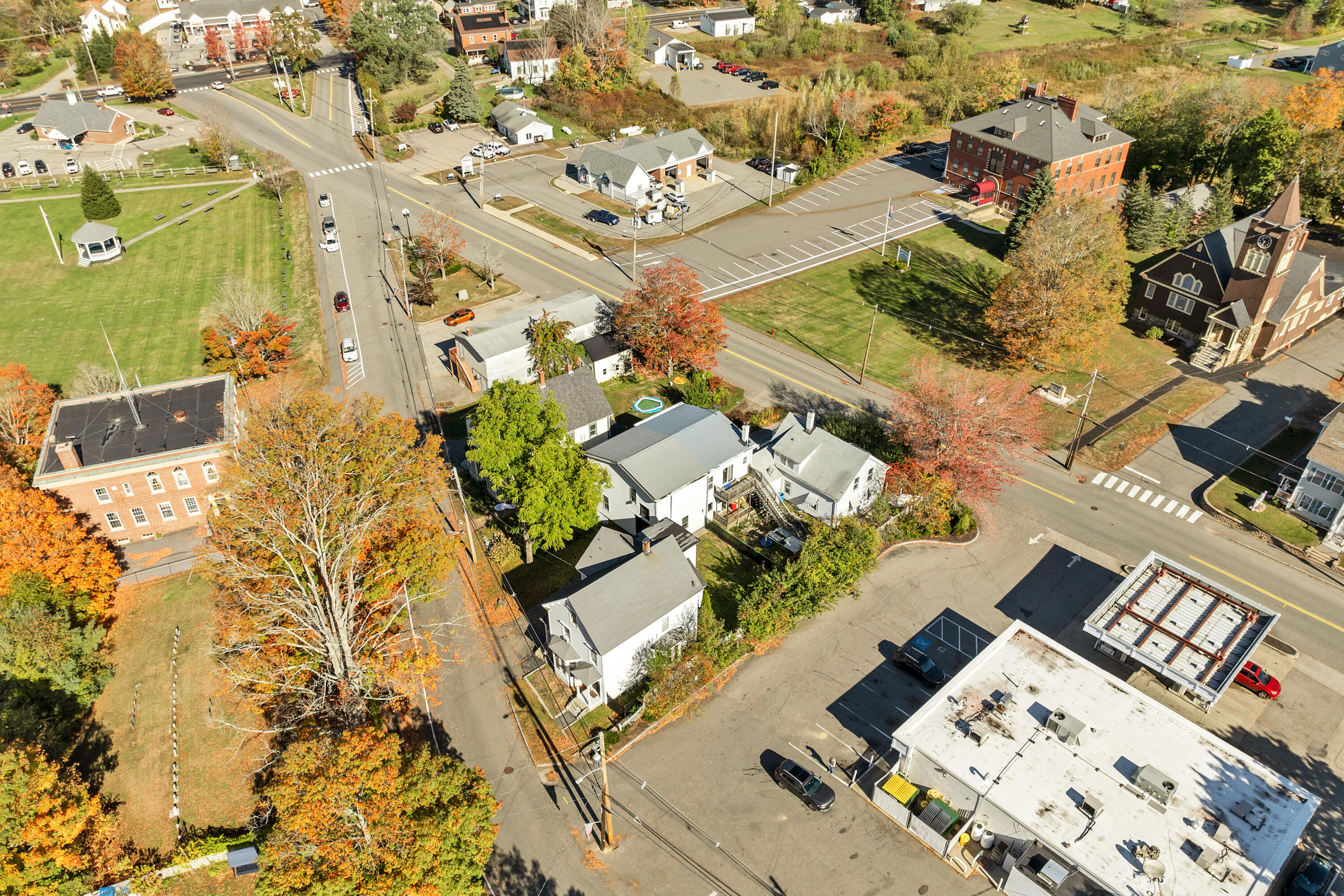 17 Market Street North Berwick ME 03906