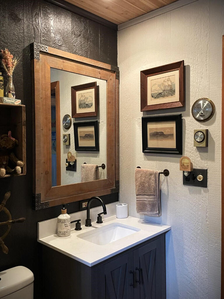 14 & 16 Davis Lane Harfords Point Twp ME 04442