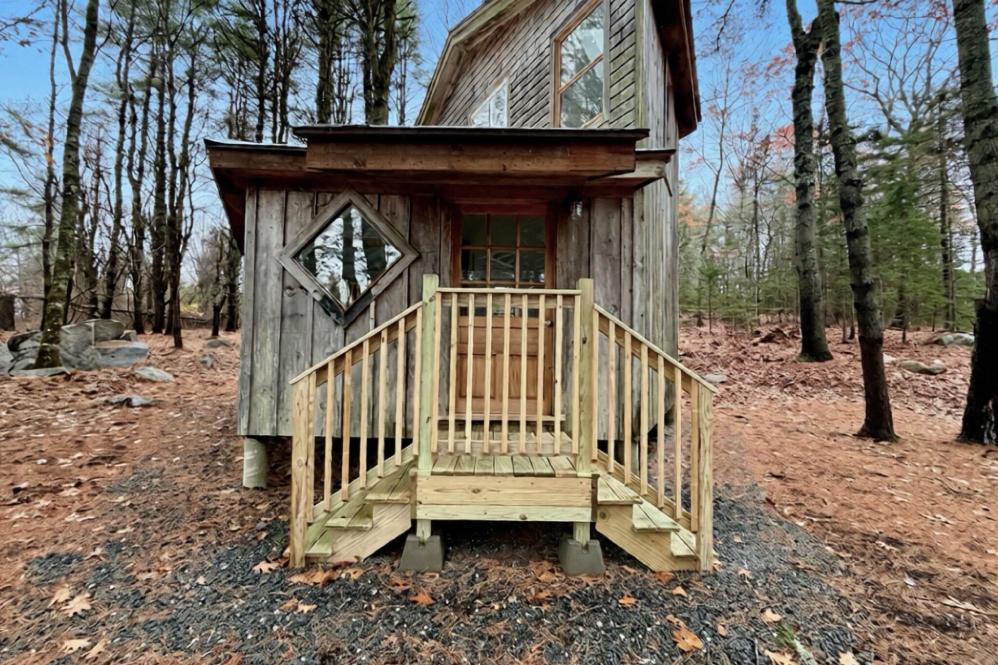 590 Range Road Blue Hill ME 04614