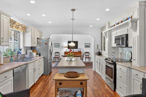 8 Caslyn Drive Eliot ME 03903