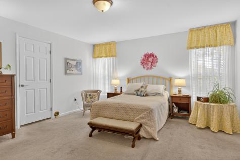 8 Caslyn Drive Eliot ME 03903