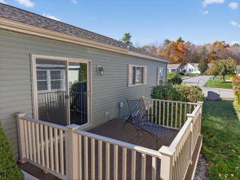 8 Caslyn Drive Eliot ME 03903