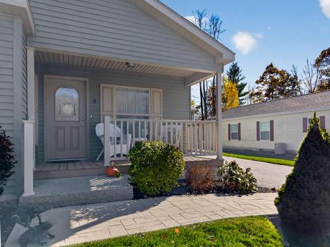 8 Caslyn Drive Eliot ME 03903